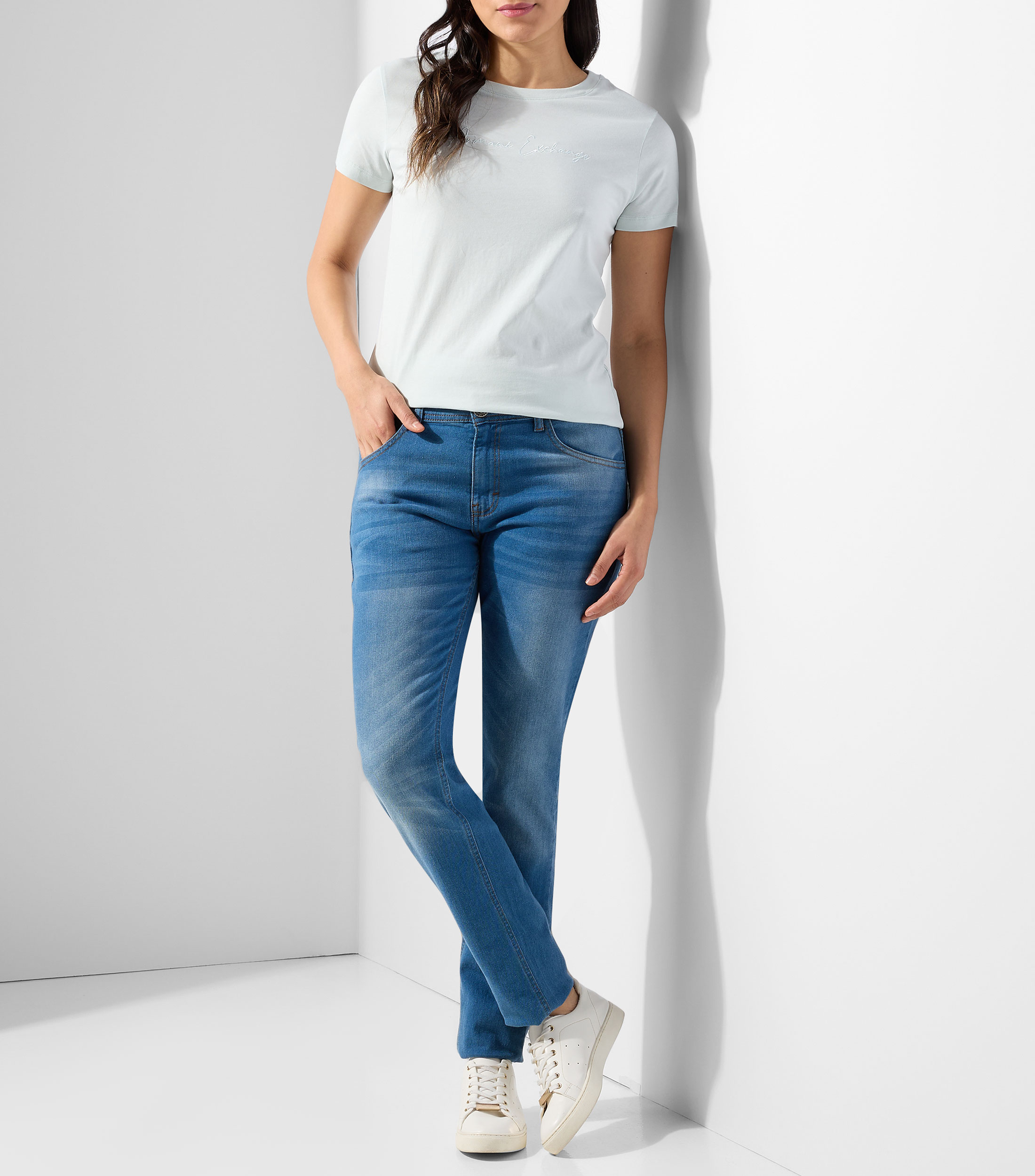 Playera cuello redondo manga corta Mujer